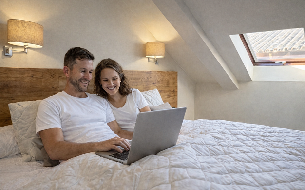 How does the Club work?