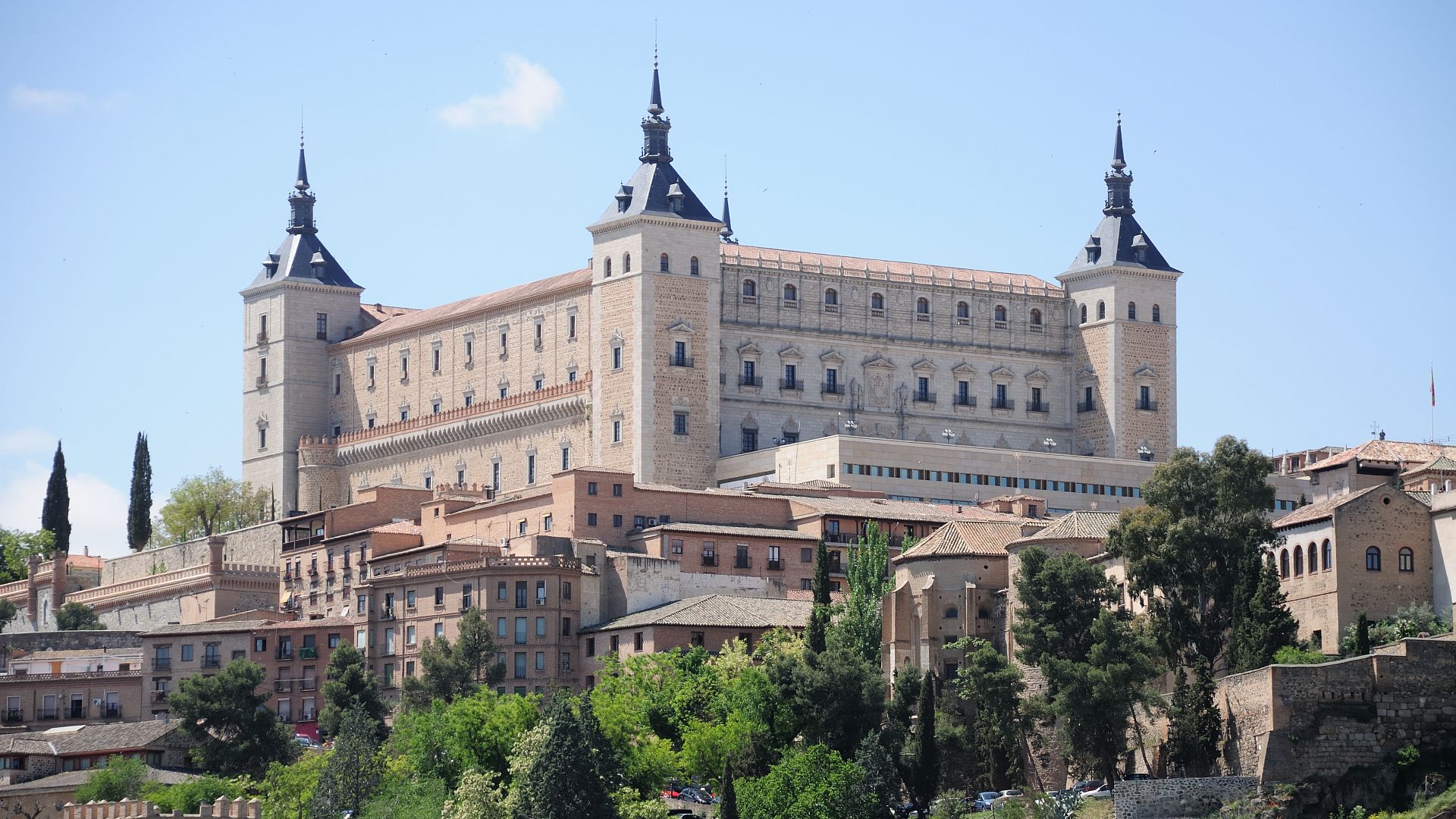 Scopri la città delle tre culture