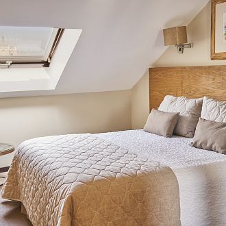 Habitación doble pequeña